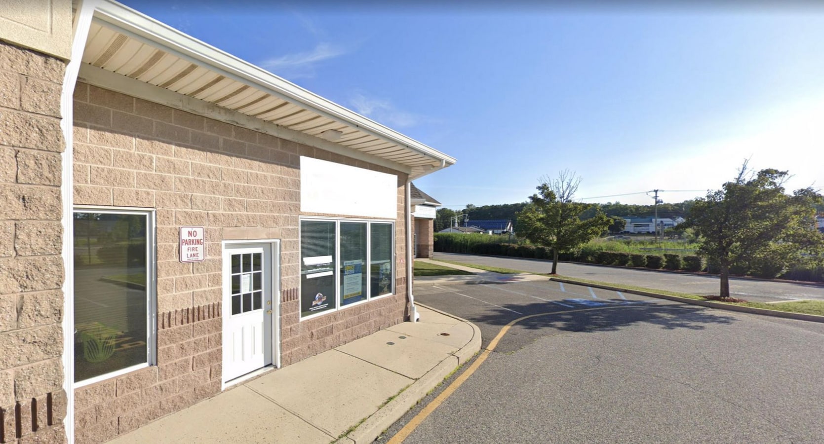 9 Mule Rd, Toms River, NJ 08755