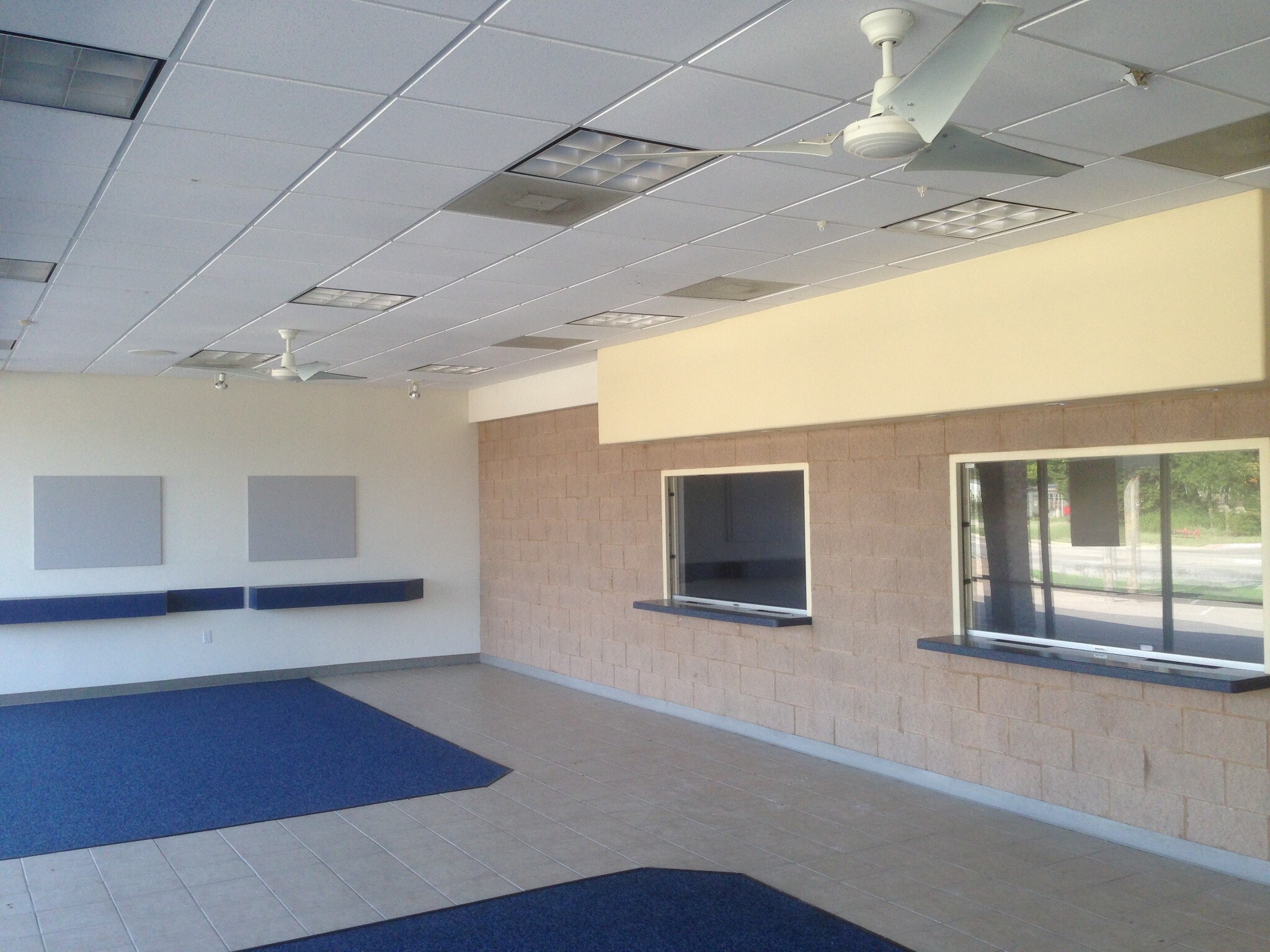 600-606 N Industrial Blvd, Euless, TX for sale Building Photo- Image 1 of 1