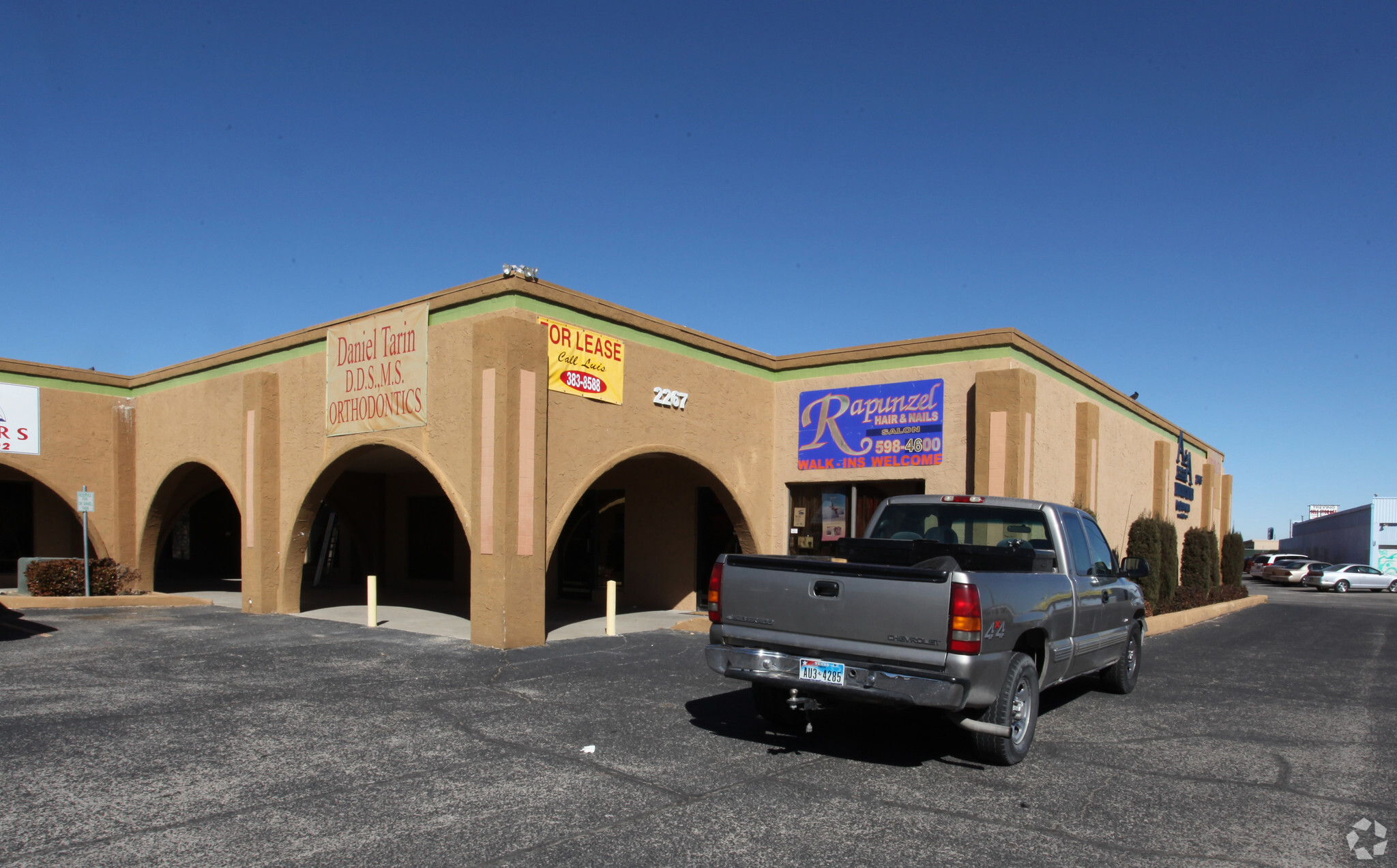 2267 Trawood Dr, El Paso, TX for sale Primary Photo- Image 1 of 1