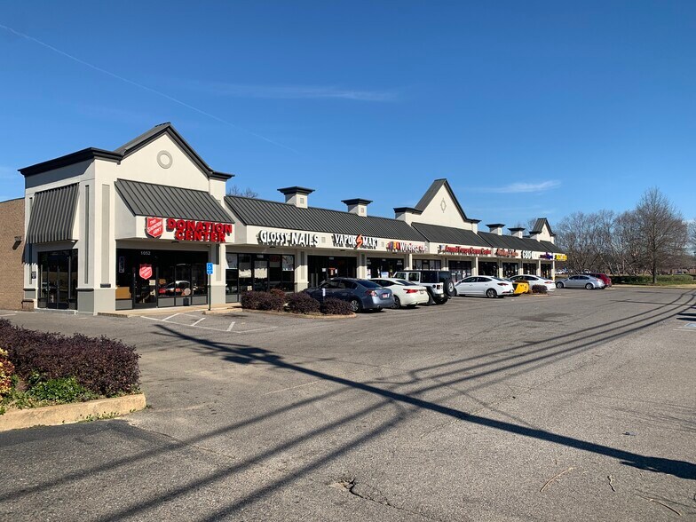 10521092 Goodman Rd E, Southaven 38671 Goodman Commons