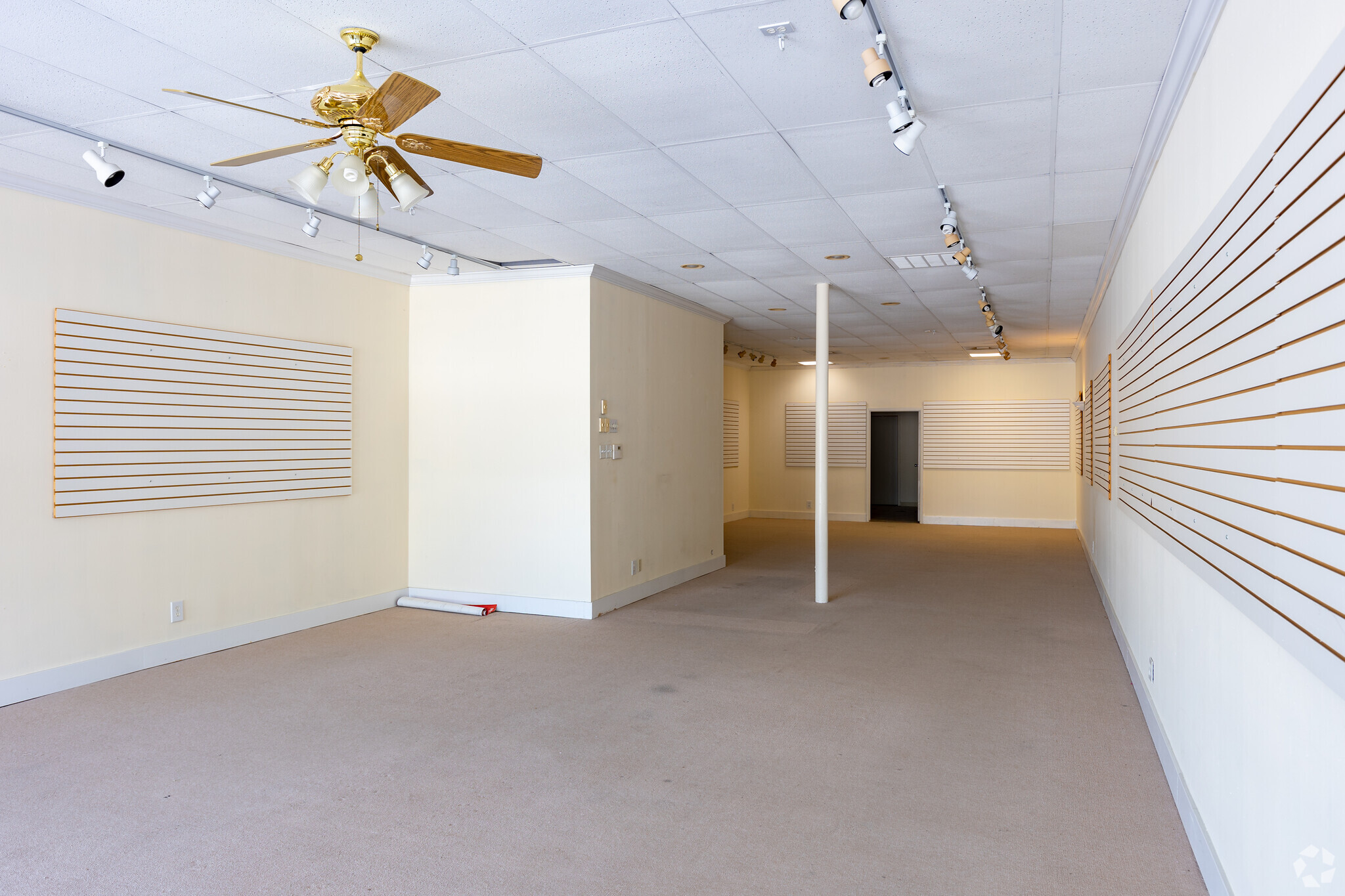 5450 FM 1960 Rd W, Houston, TX for lease Interior Photo- Image 1 of 2