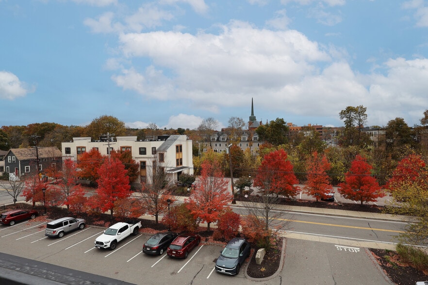 Walnut Place Residences portfolio of 2 properties for sale on LoopNet.com - Building Photo - Image 2 of 4