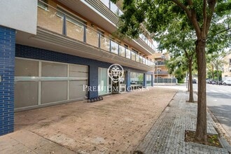 Retail in Cambrils, Tarragona for lease Interior Photo- Image 1 of 27