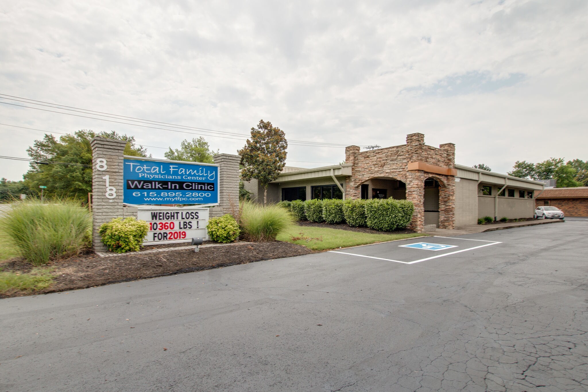 818 E Clark Blvd, Murfreesboro, TN for sale Primary Photo- Image 1 of 1