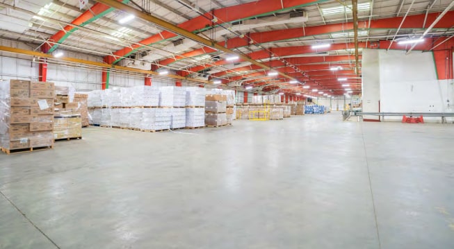 99 Green St, Clinton, MA for lease - Interior Photo - Image 2 of 4