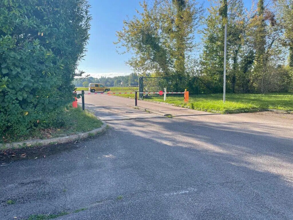 Location Entrepôt 100 m² à 9 820 m² - Photo 1