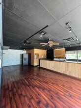 319 Belvedere Rd, West Palm Beach, FL for lease Interior Photo- Image 1 of 4