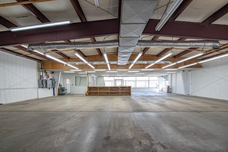 716 High St, Brandenburg, KY for sale - Building Photo - Image 2 of 20