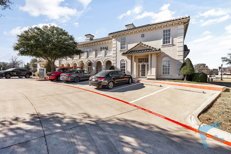 1203 S White Chapel Blvd, Southlake, TX for lease - Building Photo - Image 1 of 16