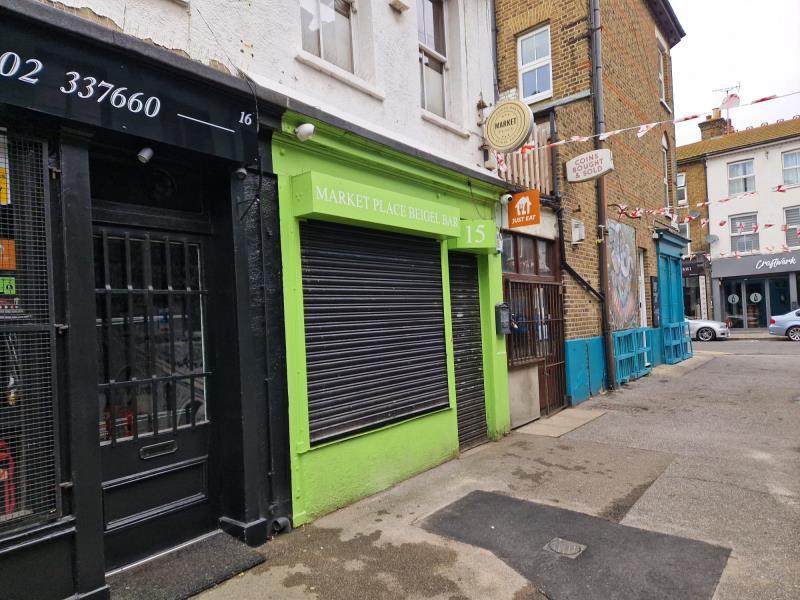 15-19 Market Pl, Southend On Sea for sale Primary Photo- Image 1 of 1