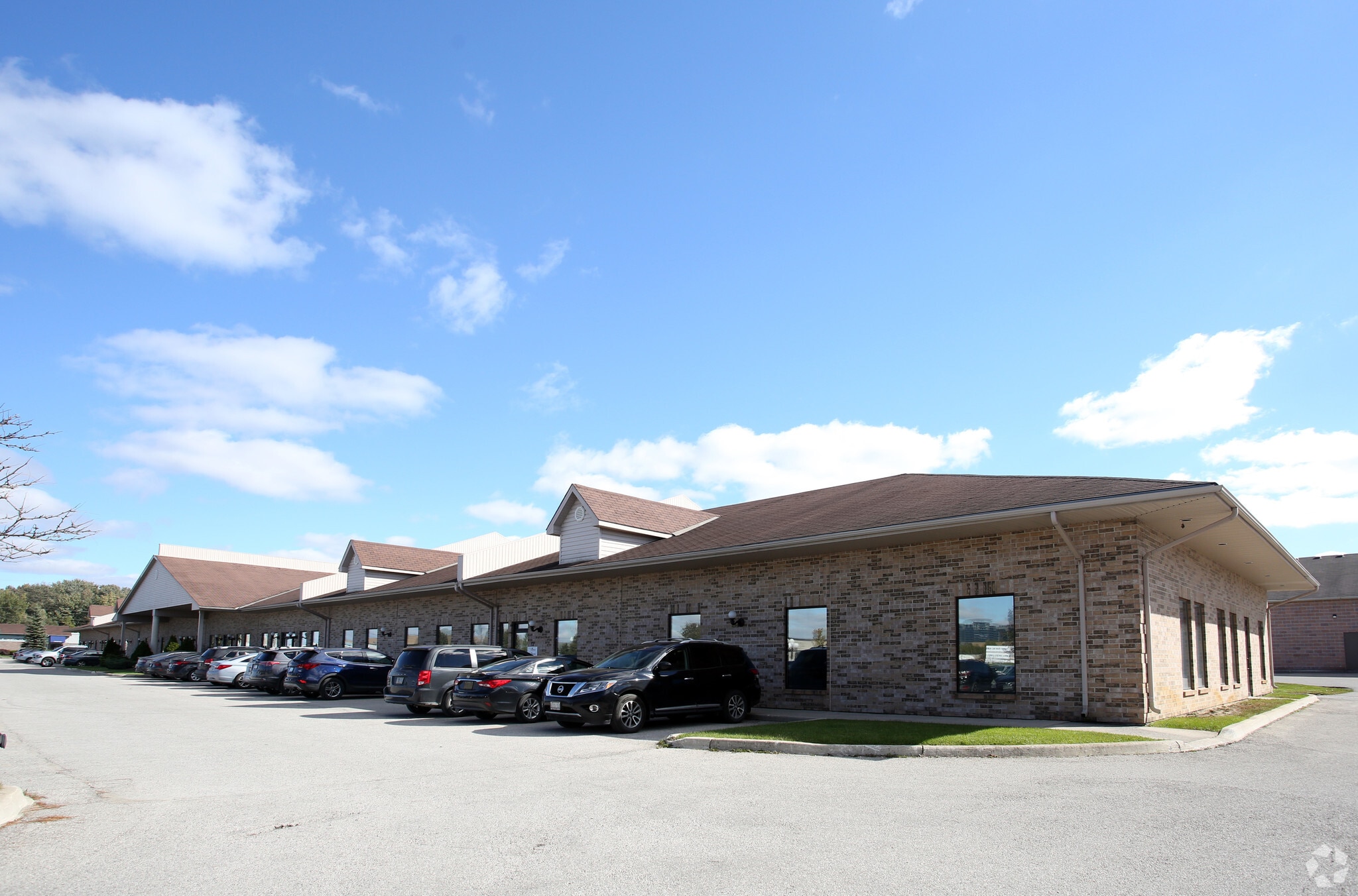 1510 Woodcock St, London, ON for sale Primary Photo- Image 1 of 1