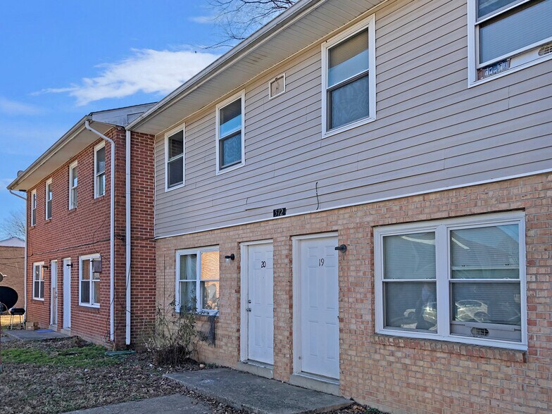 500 Marlin St, Providence, KY 42450