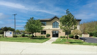 511 Eichler Dr, West Dundee IL - Loft