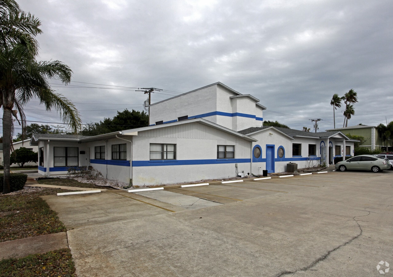 201 N Riverside Dr, Indialantic, FL 32903 Office for Lease
