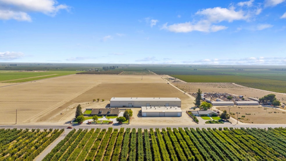 16240 S Fowler Ave, Selma, CA for sale - Building Photo - Image 2 of 4