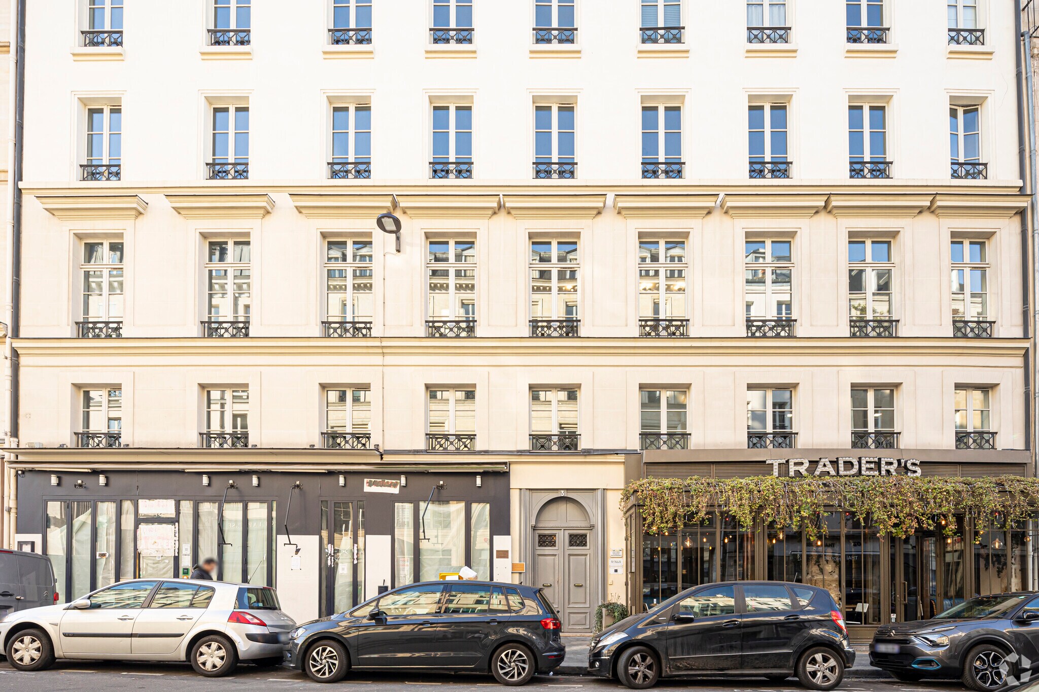 3 Rue De La Bourse, Paris for lease Building Photo- Image 1 of 4