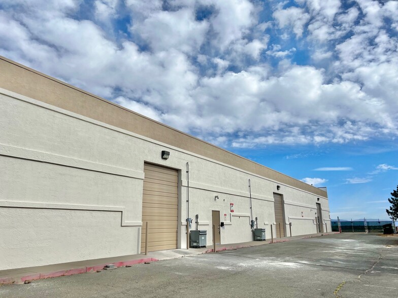 7720 Security Cir, Reno, NV for lease - Building Photo - Image 2 of 12