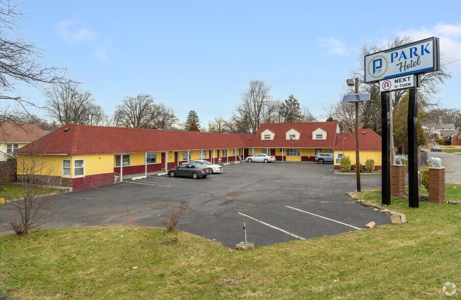 1361 US Highway 1, Edison, NJ for sale - Primary Photo - Image 1 of 1