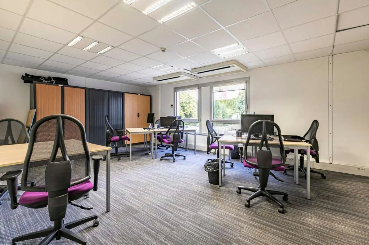 110 Rue Jules Guesde, Levallois-Perret for sale Interior Photo- Image 1 of 7