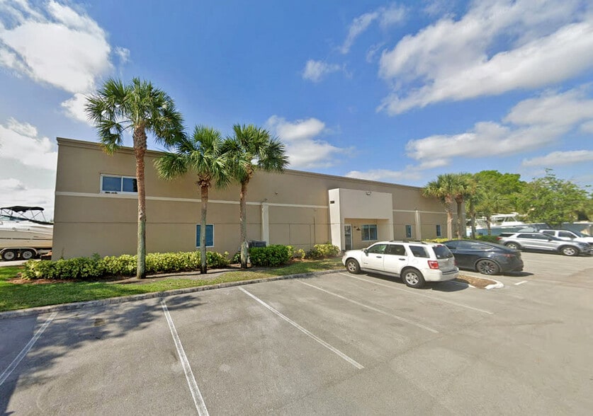 3500 SW 15th St, Deerfield Beach, FL for lease - Building Photo - Image 2 of 10