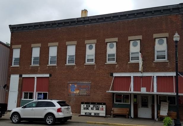 115 Center St, Wonewoc, WI for sale - Primary Photo - Image 1 of 1