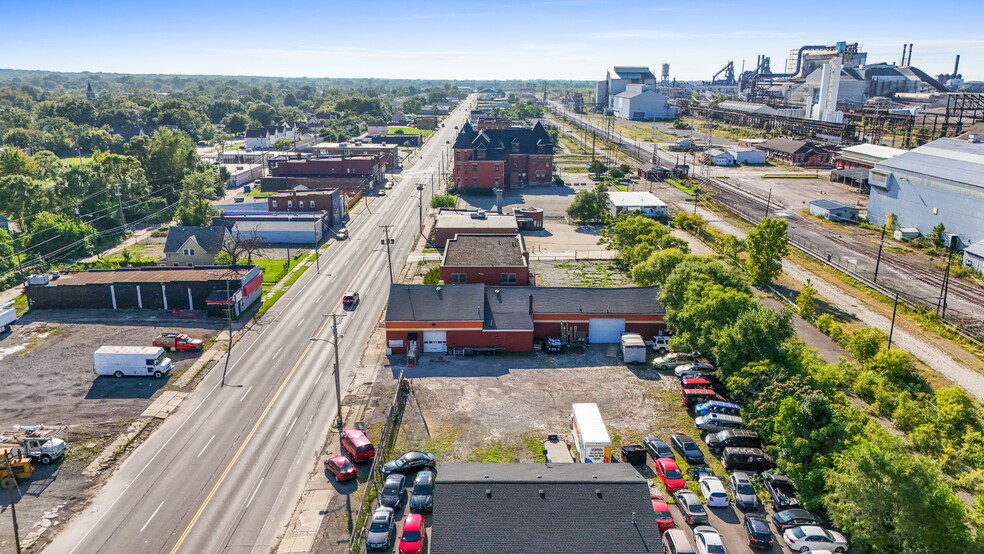 1845 E 28th St, Lorain, OH for sale - Building Photo - Image 2 of 23