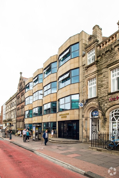 16-20 Lowther St, Carlisle for lease - Building Photo - Image 2 of 3