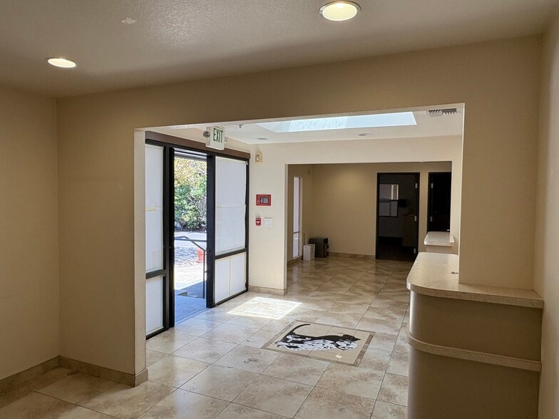 331 E Cotati Ave, Cotati, CA for sale - Interior Photo - Image 3 of 12