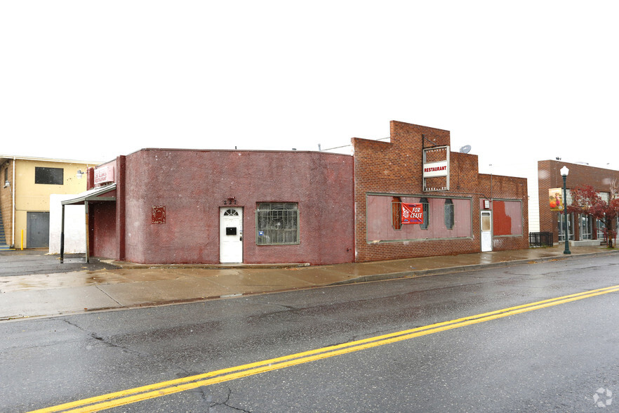 227 N Main St, Brighton, CO for sale - Primary Photo - Image 1 of 1