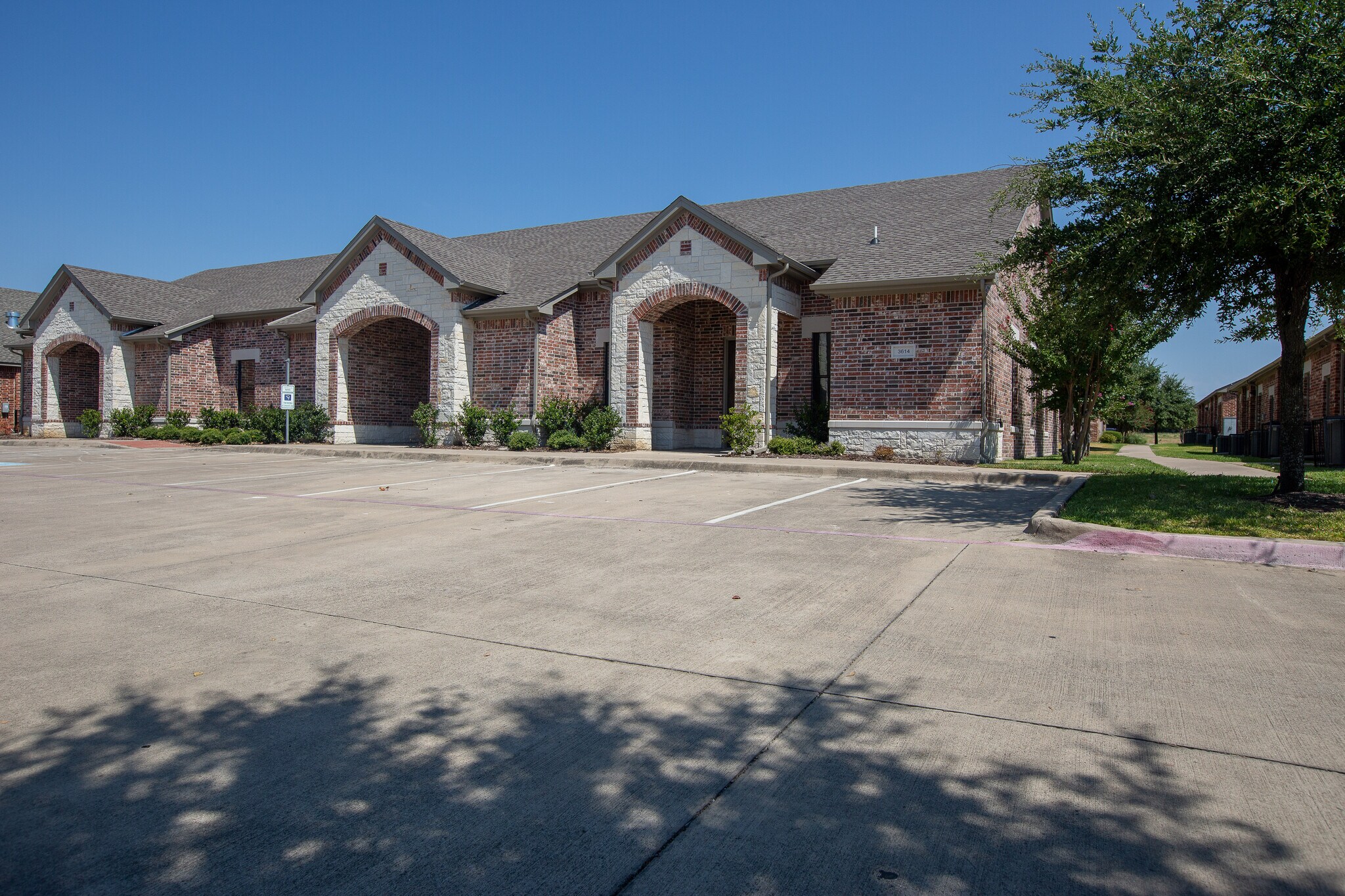 3606 S Cooper St, Arlington, TX for sale Primary Photo- Image 1 of 1