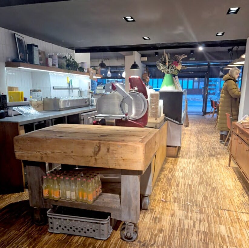 454-458 Chiswick High Rd, London, LND W4 5TT - Unit 454-456 - - Interior Photo - Image 1 of 1
