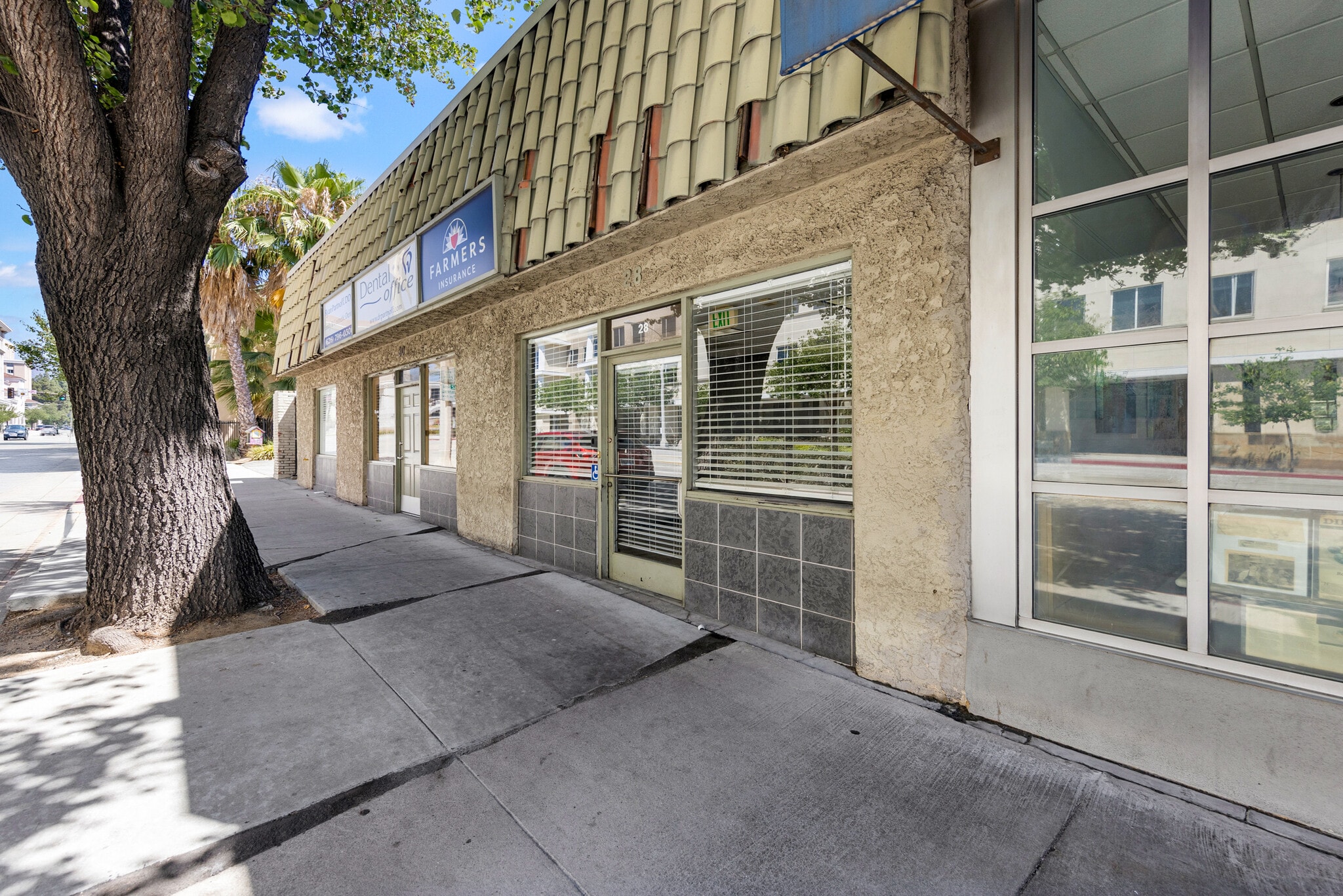 28 N Los Robles Ave, Pasadena, CA for lease Building Photo- Image 1 of 18