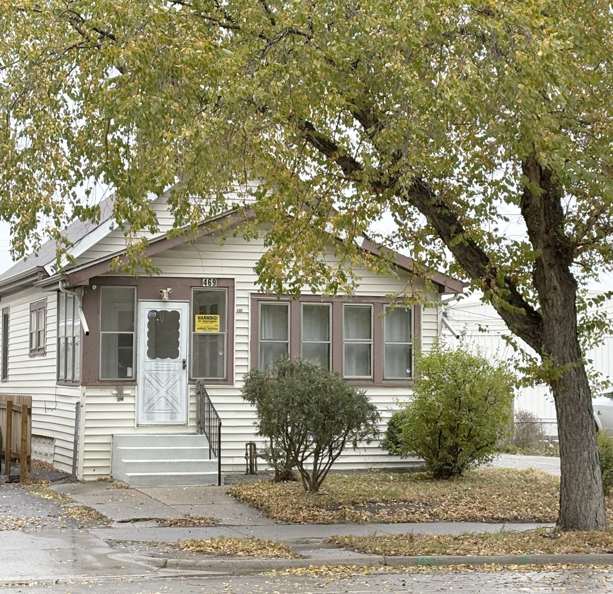 469 Como Ave, Saint Paul, MN for sale Primary Photo- Image 1 of 12