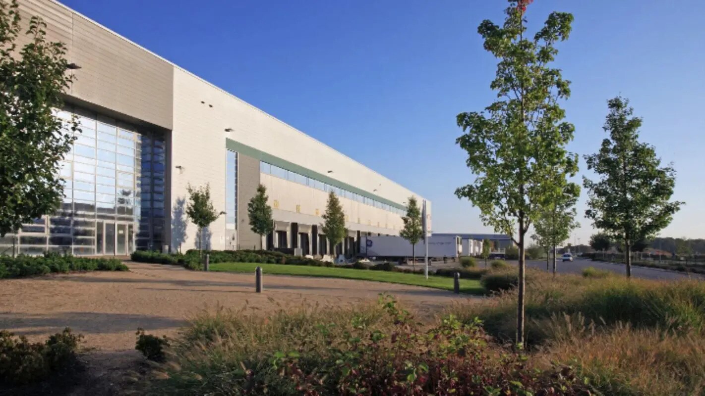 2000 Rd 57, Moissy-Cramayel for lease Building Photo- Image 1 of 5