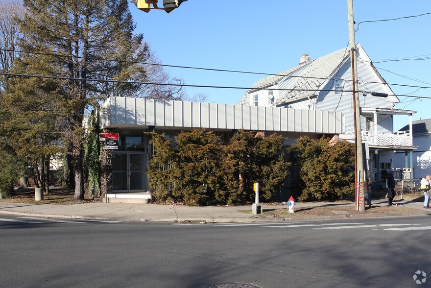 65 Elm St, West Haven, CT for sale - Primary Photo - Image 1 of 1