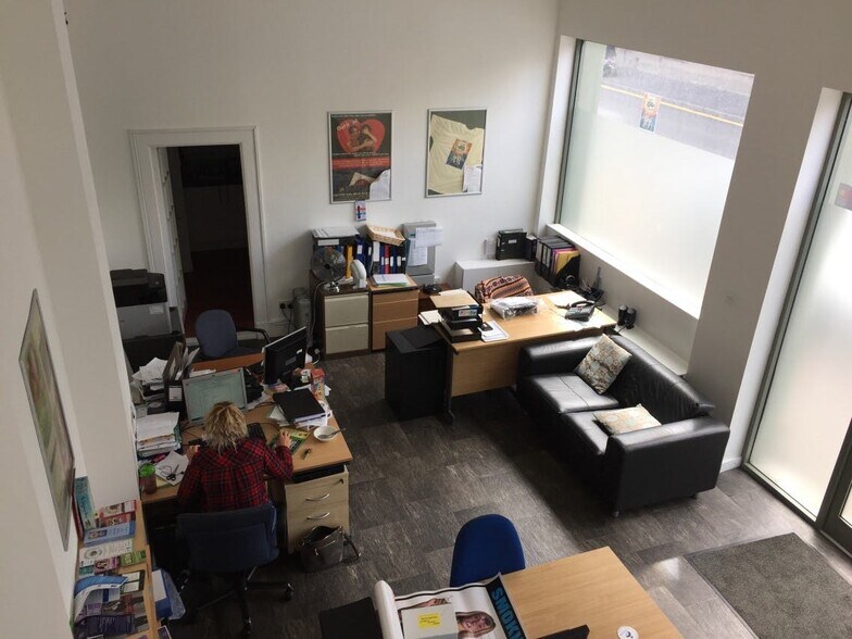 80 Princes St, Perth for lease - Building Photo - Image 2 of 4