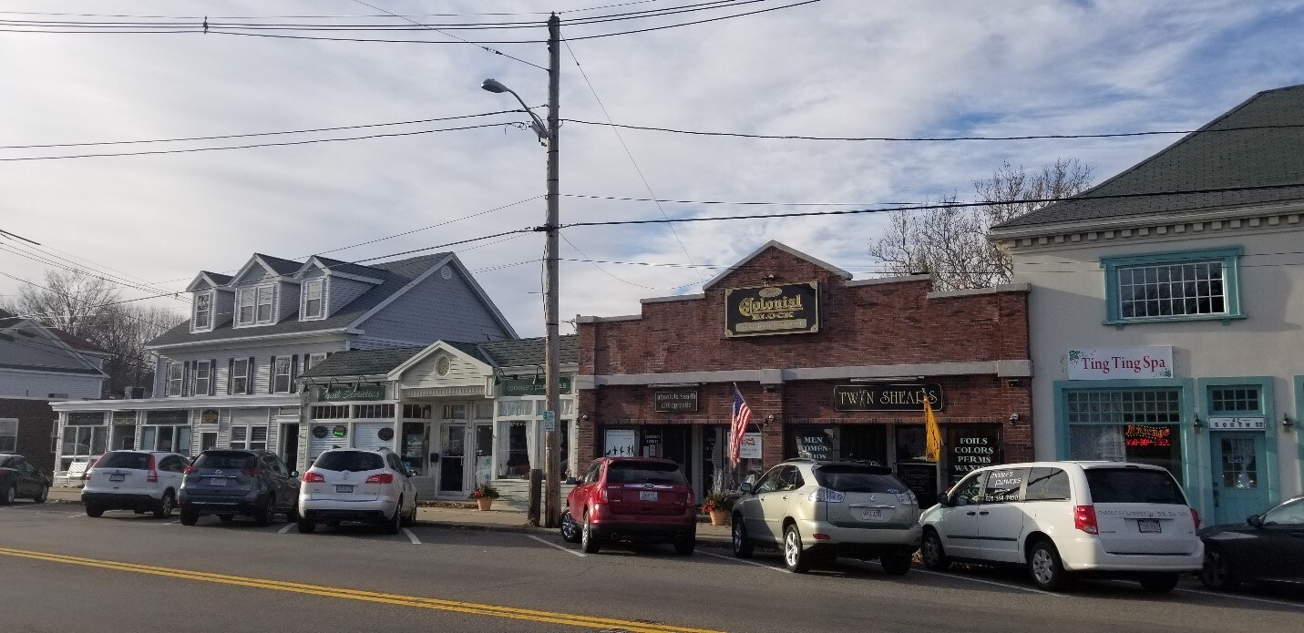 44 South St, Wrentham, MA 02093