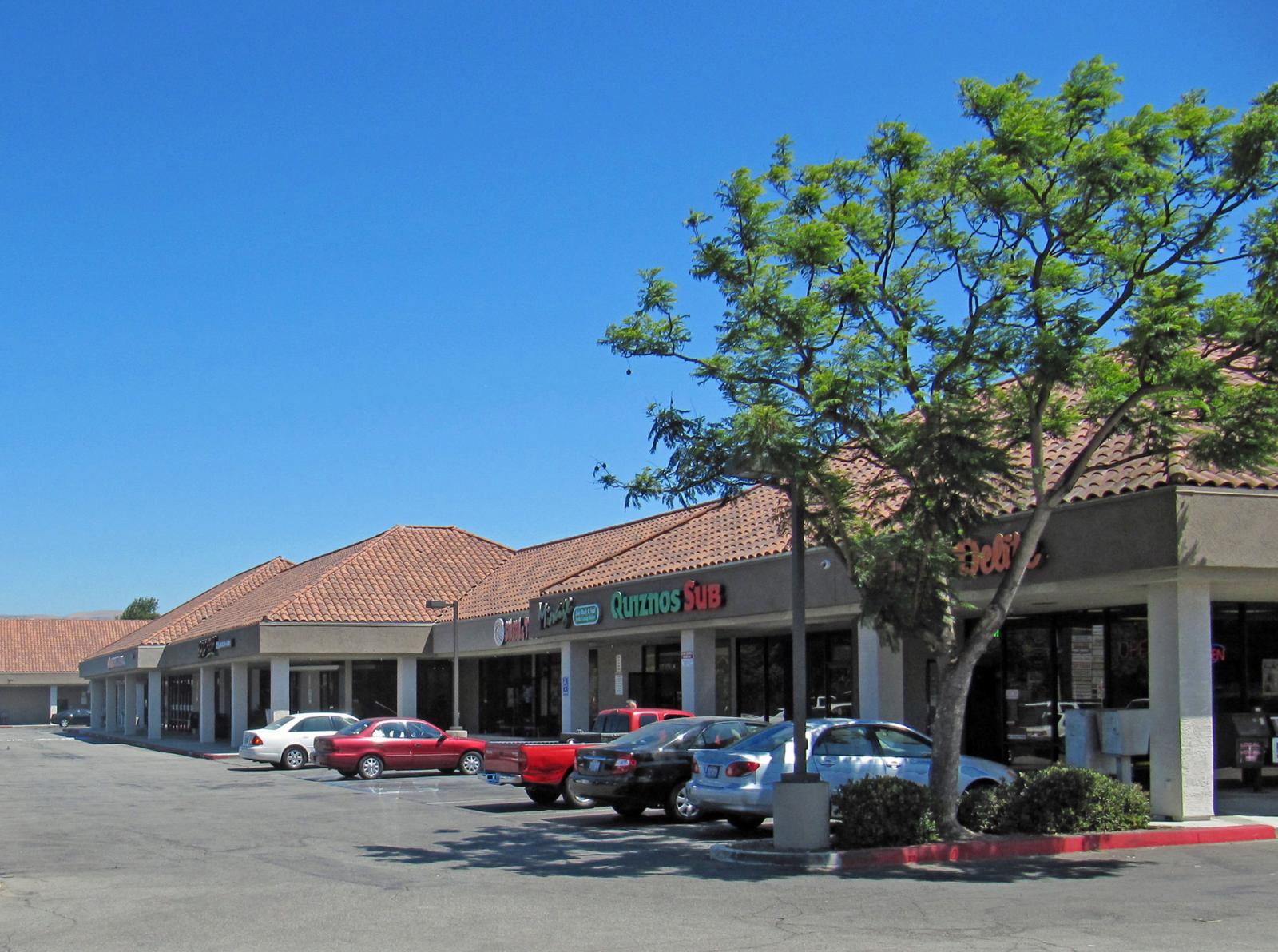 1460-1494 Madera Rd, Simi Valley, CA for sale Primary Photo- Image 1 of 1