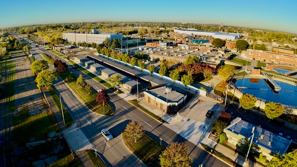 4500 Biddle Ave, Wyandotte, MI for sale - Building Photo - Image 2 of 12