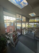 16615 Redmond Way, Redmond, WA for lease Interior Photo- Image 2 of 7