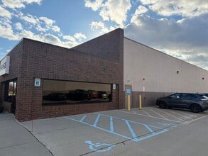 36935 Metro Ct, Sterling Heights, MI for lease Building Photo- Image 1 of 10