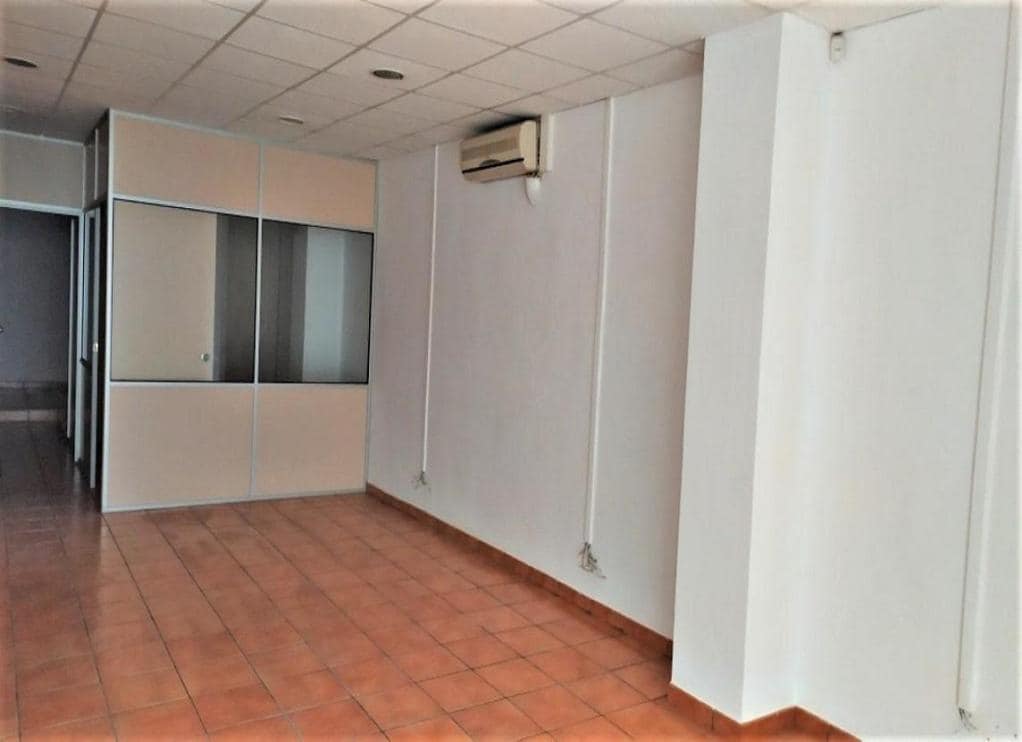 Granollers, BAR 08402 - Unit 01 -  - Interior Photo - Image 1 of 5