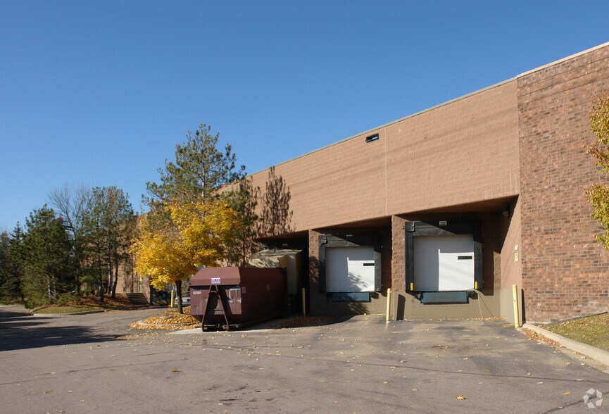 7585 Equitable Dr, Eden Prairie, MN for sale - Building Photo - Image 2 of 3