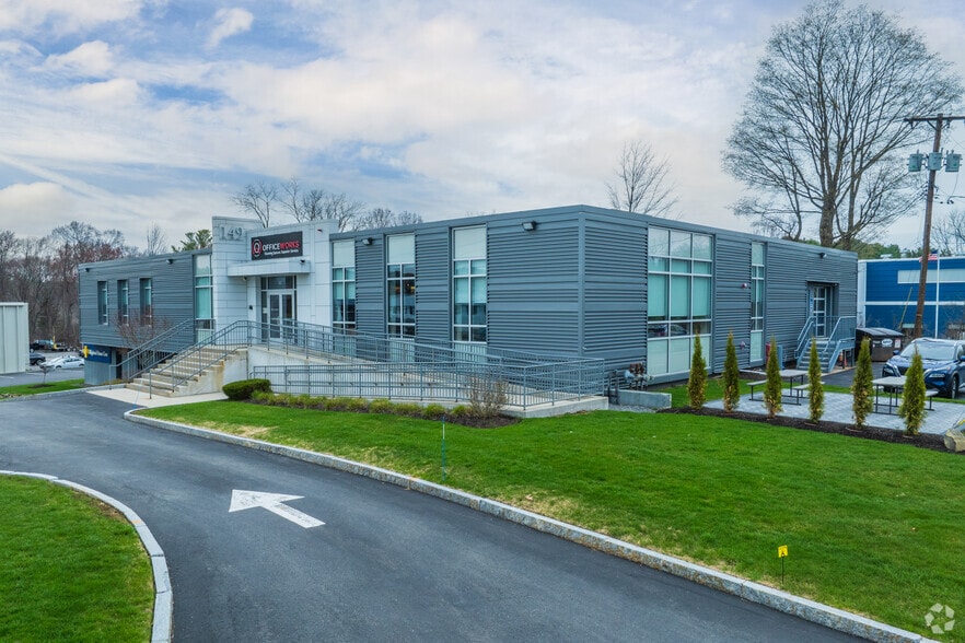 149 Middlesex Tpke, Burlington, MA for sale - Primary Photo - Image 1 of 1