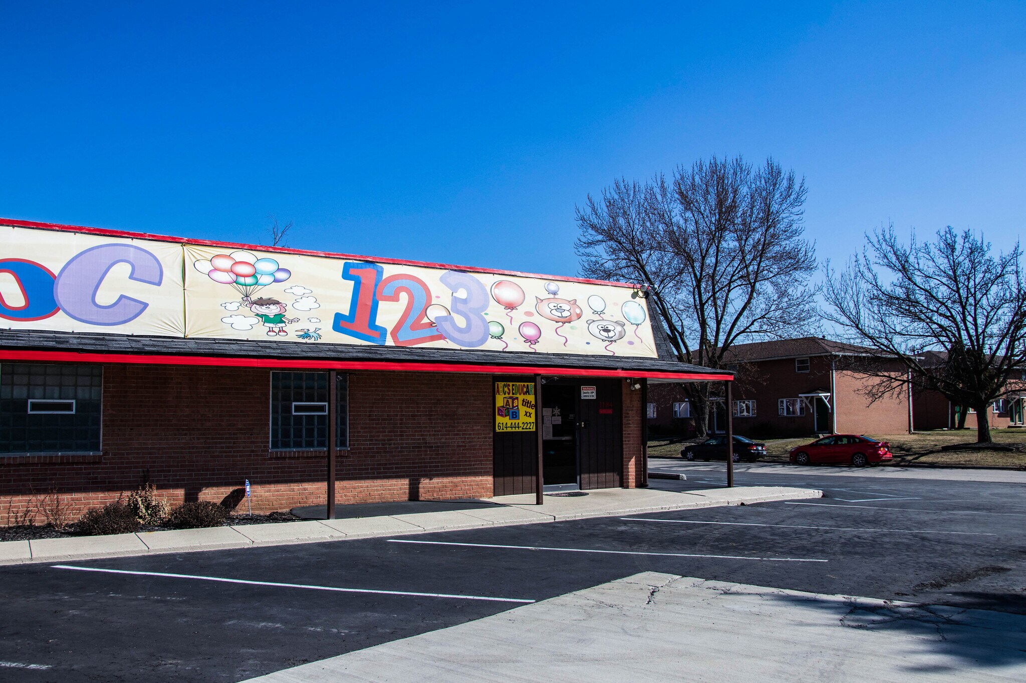 1184 Lockhurst Rd, Columbus, OH for sale Building Photo- Image 1 of 1