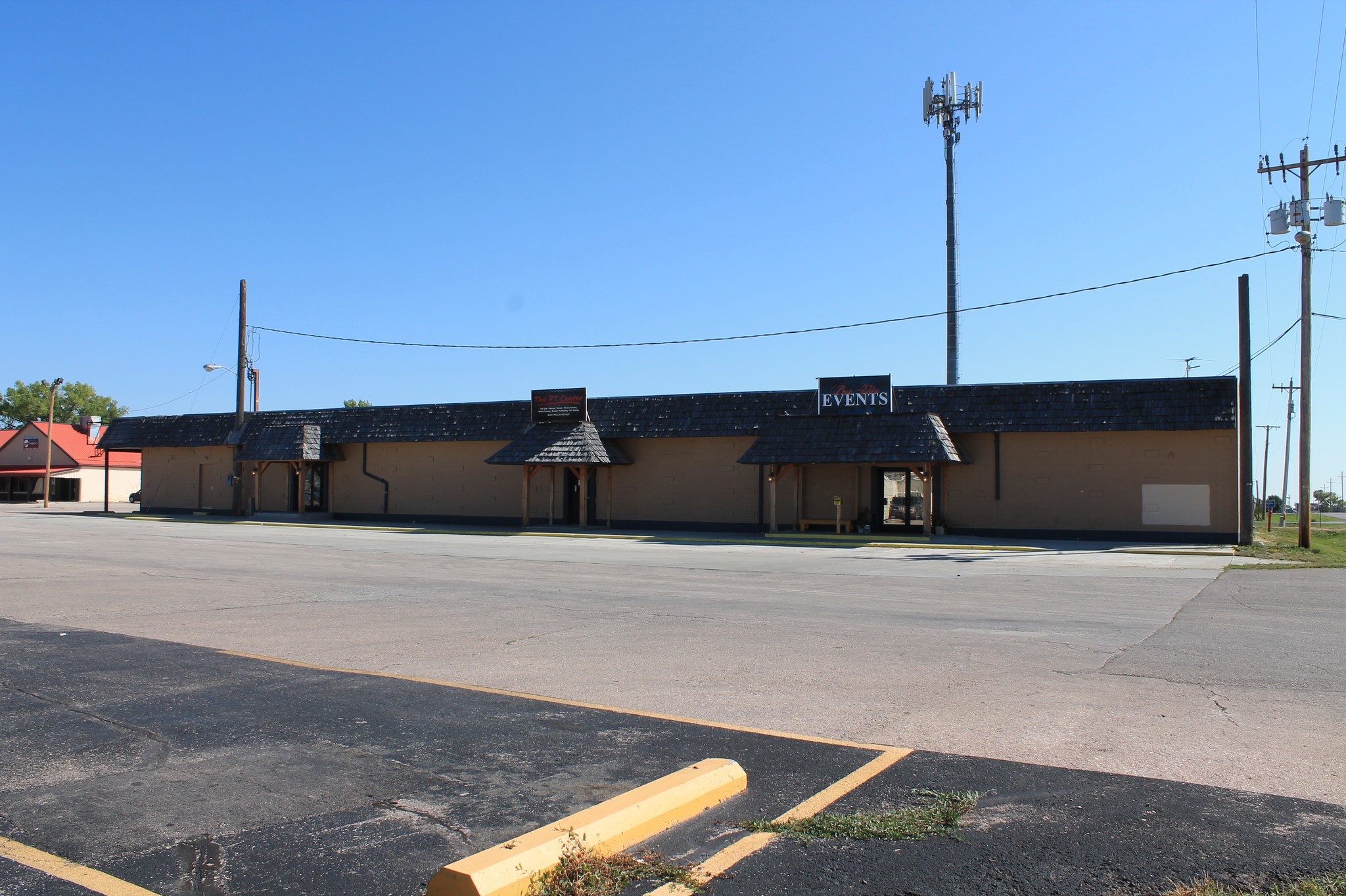 316 Villa Dr, Box Elder, SD for sale Building Photo- Image 1 of 1