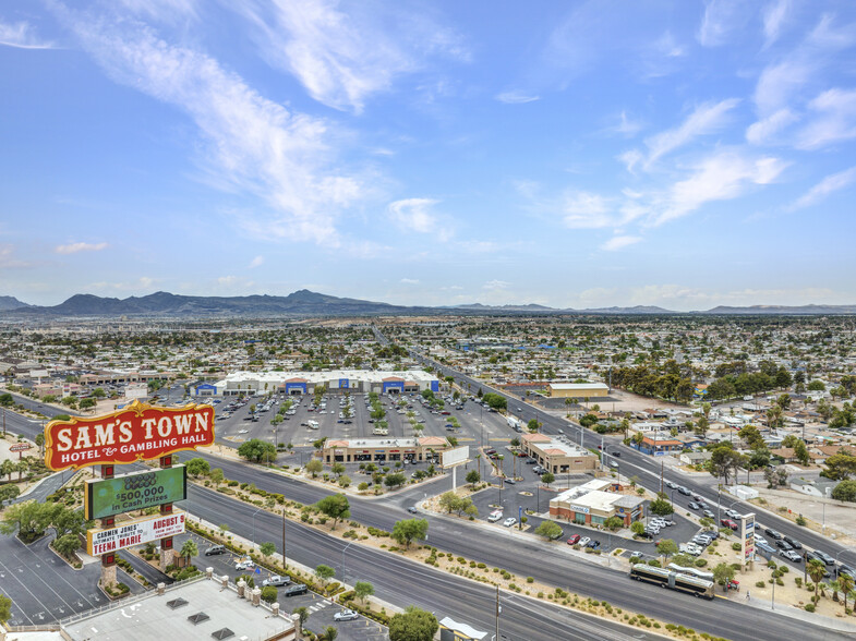 5230 Boulder Hwy, Las Vegas, NV for lease - Building Photo - Image 3 of 7