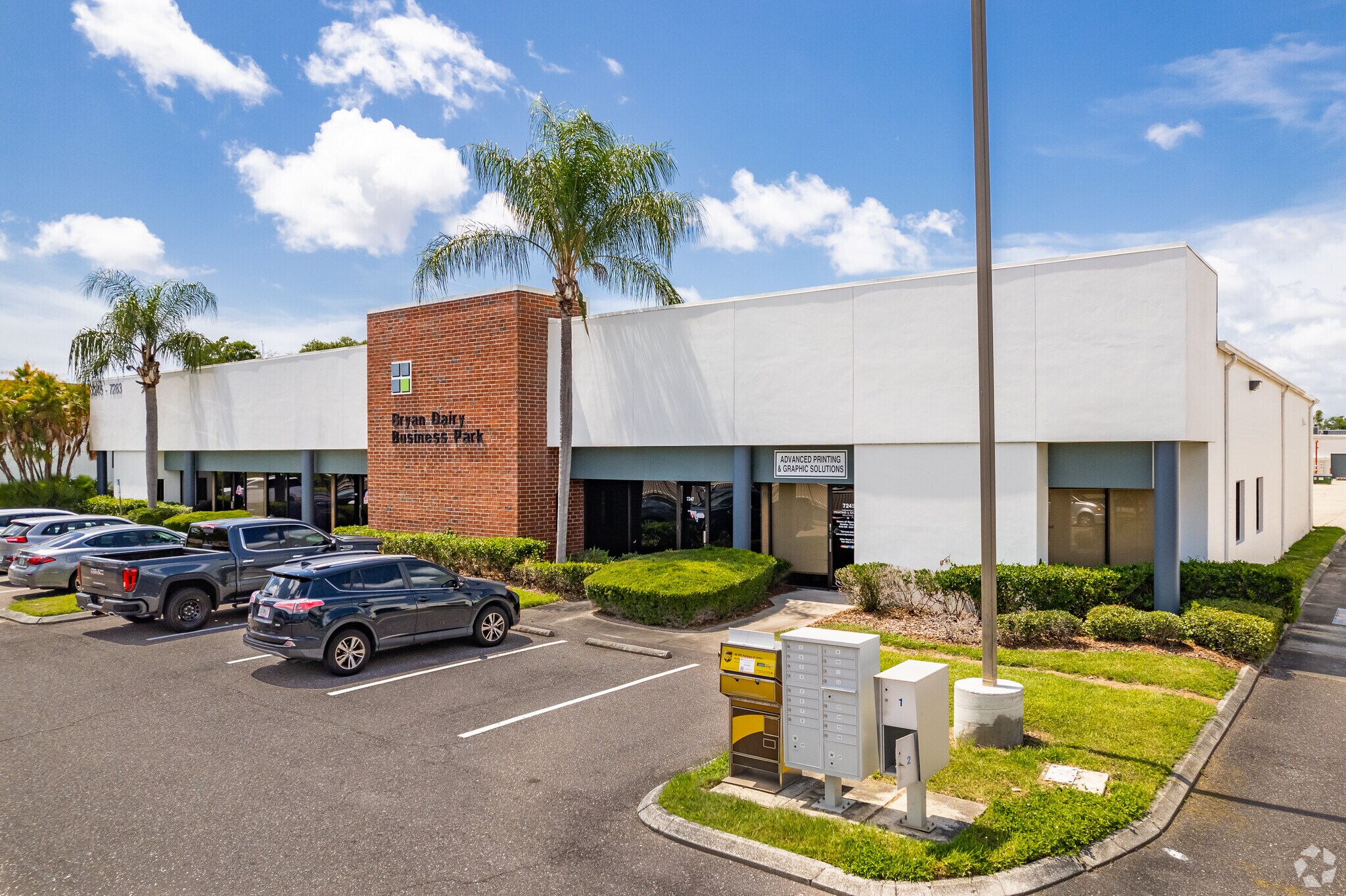 7201-7243 Bryan Dairy Rd, Largo, FL for lease Building Photo- Image 1 of 7
