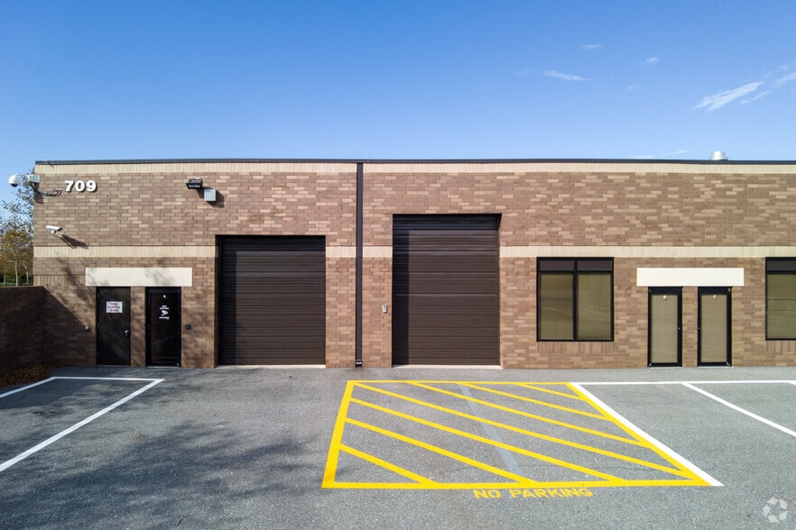 709 Digital Dr, Linthicum, MD for lease - Building Photo - Image 2 of 4