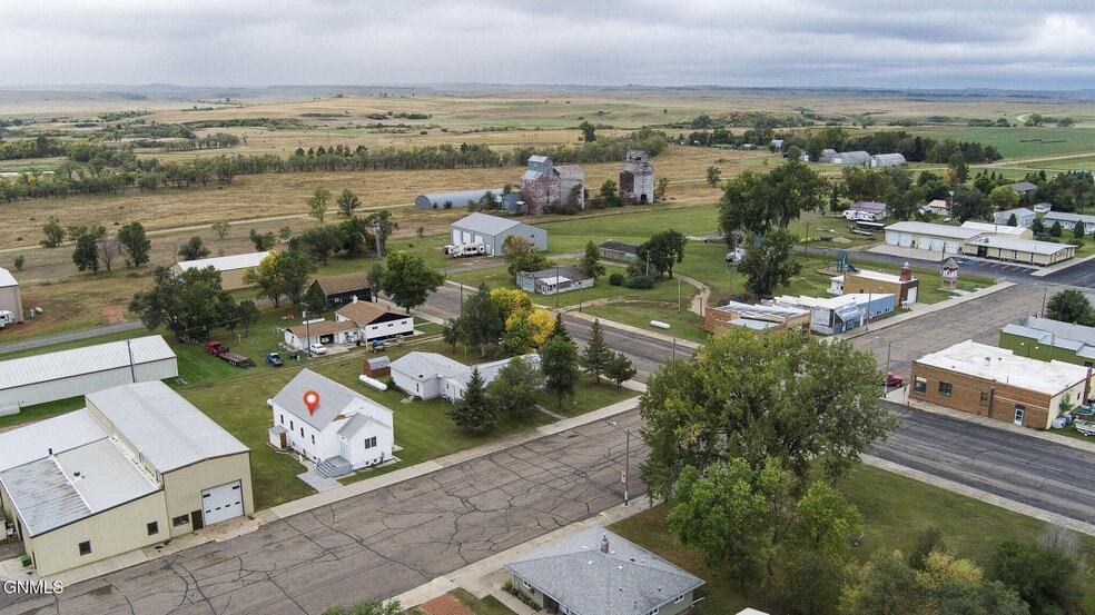 21 Main St E, Golden Valley, ND for sale - Aerial - Image 2 of 13